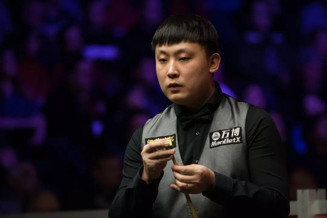 通过从体育 通过从体育